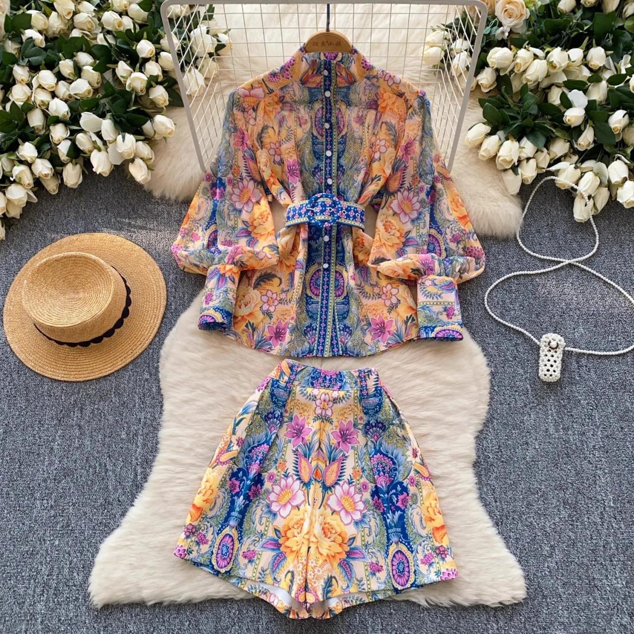 Colorful Floral Blouse And Shorts Matching Outfit on Luulla