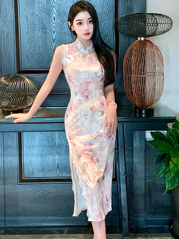 Floral Chinese Cheongsam Dress With Lace Detailing