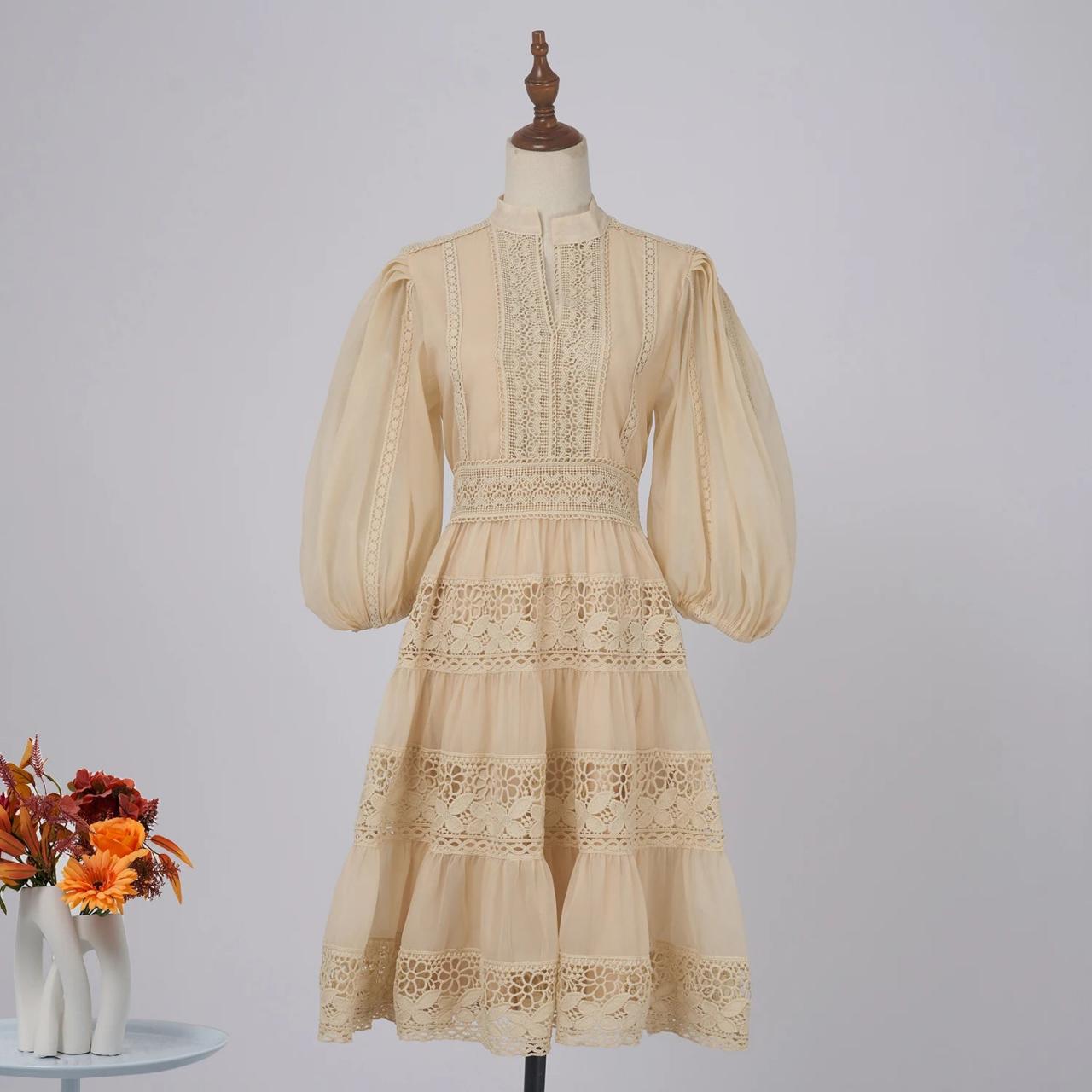 Vintage Beige Lace Dress With Puff Sleeves